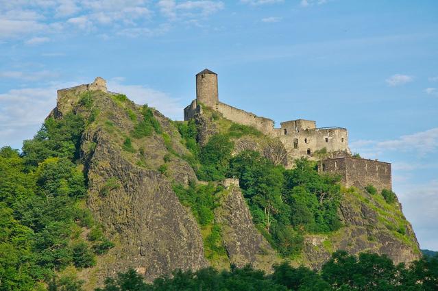 Střekov Castle